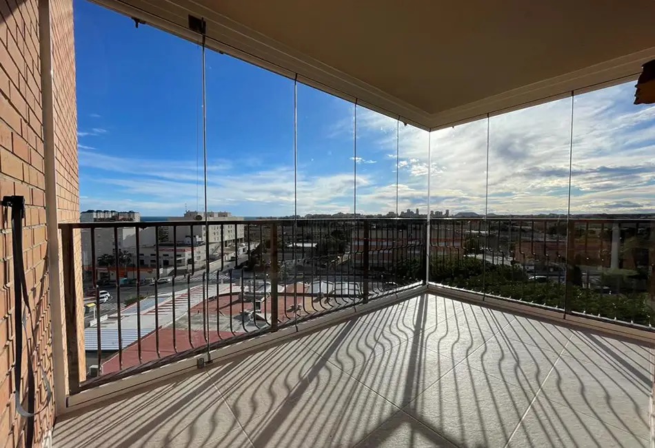 Cerramiento de terraza en Campello.