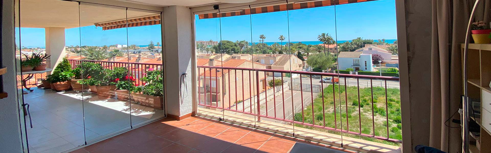 Cerramientos de terraza en Gádor.