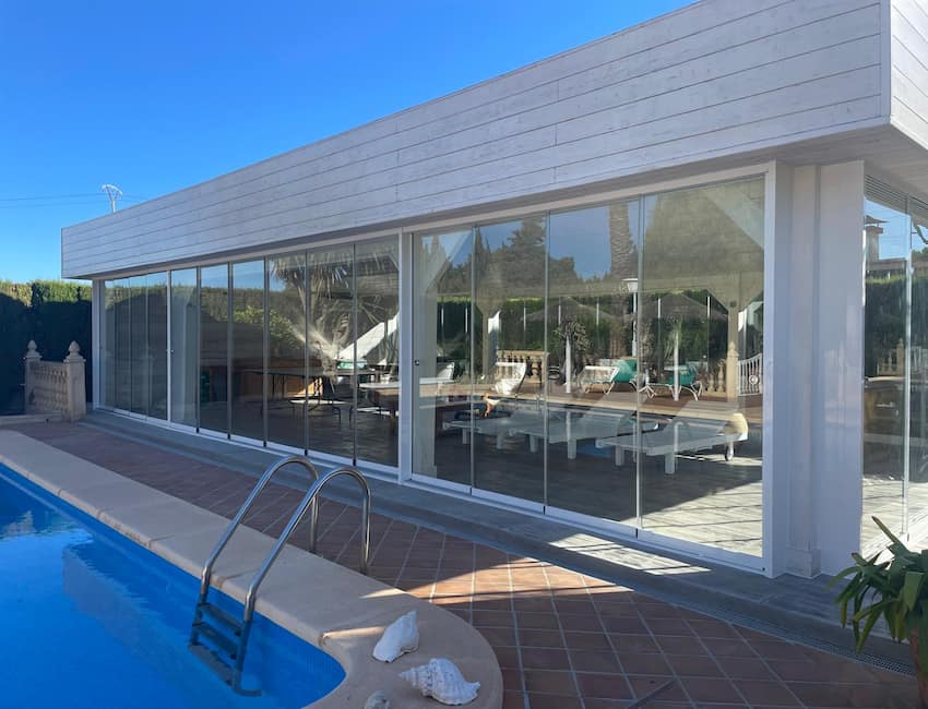 Cortina de cristal en Chalet